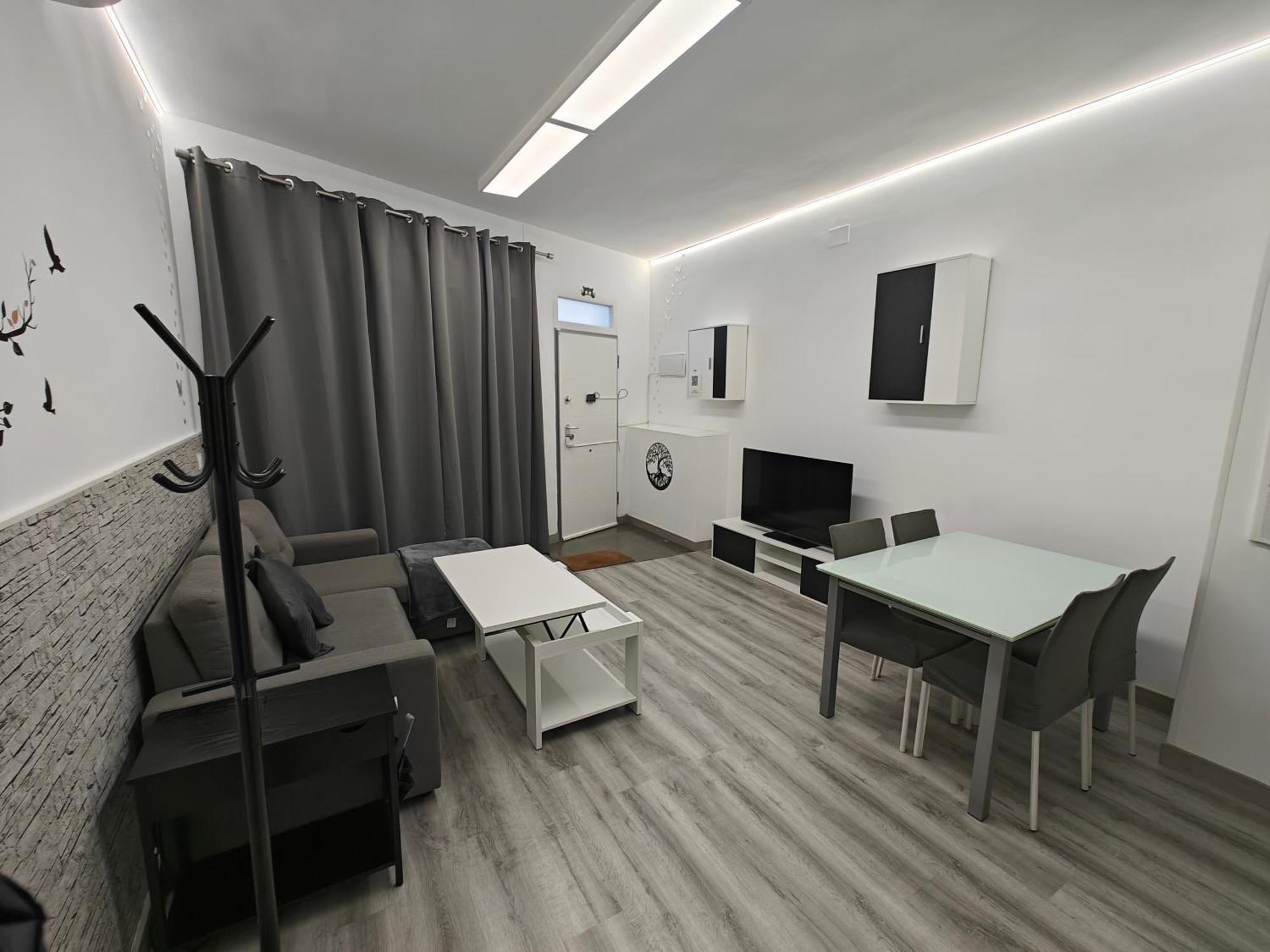 Appartamento Zona Muy Tranquila Todo A Estrenar Madrid